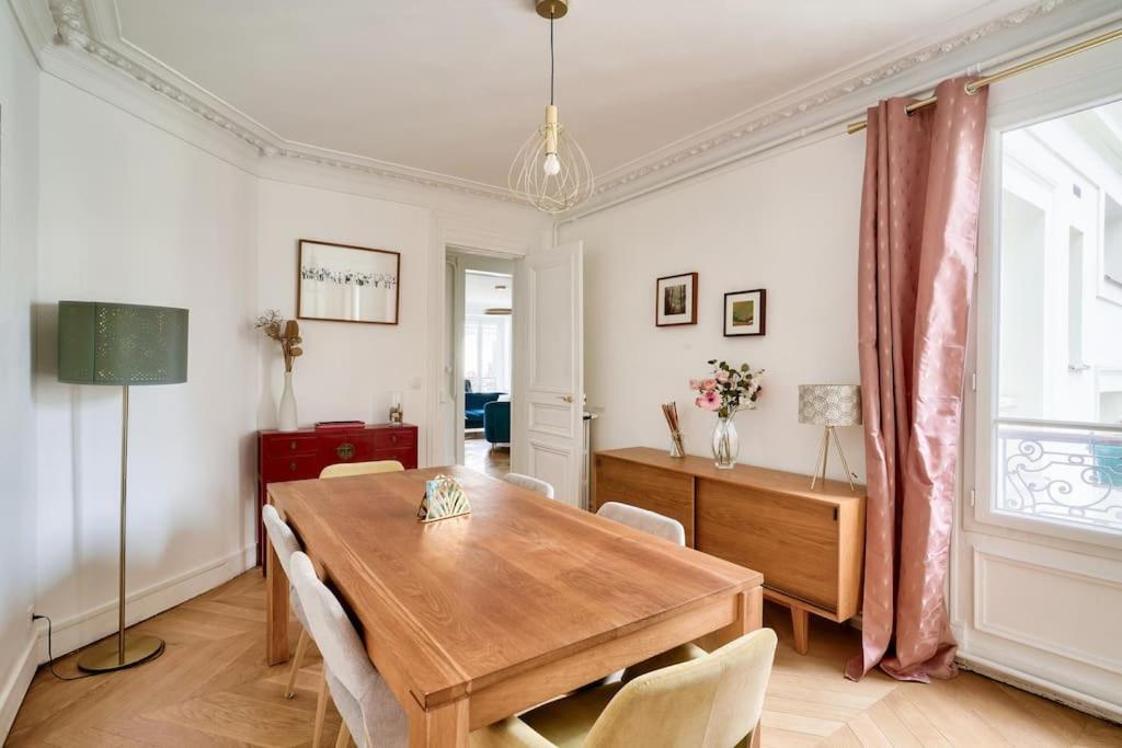 Superbe Appartement A 2 Min A Pied De La Station De Metro Paris Exterior photo